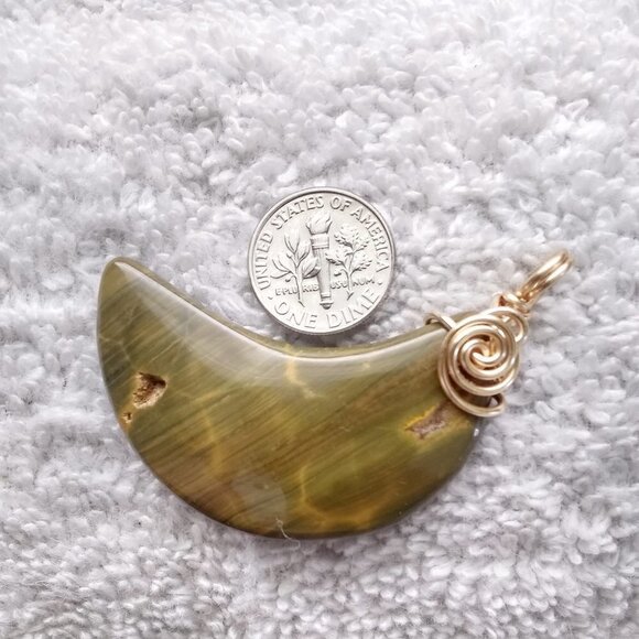 Genuine Jasper Moon Pendant - Hunter Sage Green - Wire Wrapped - Moon Goddess - Picture 4 of 8
